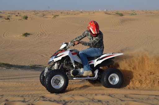 dubai quad sand dunes.JPG