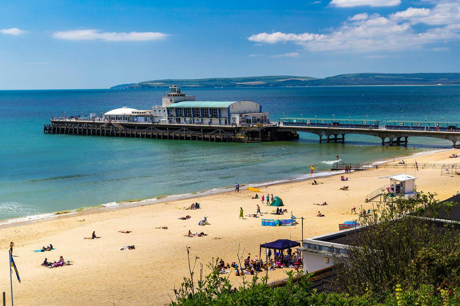 Bournemouth And Durdle Door Day Trip With Transport From London