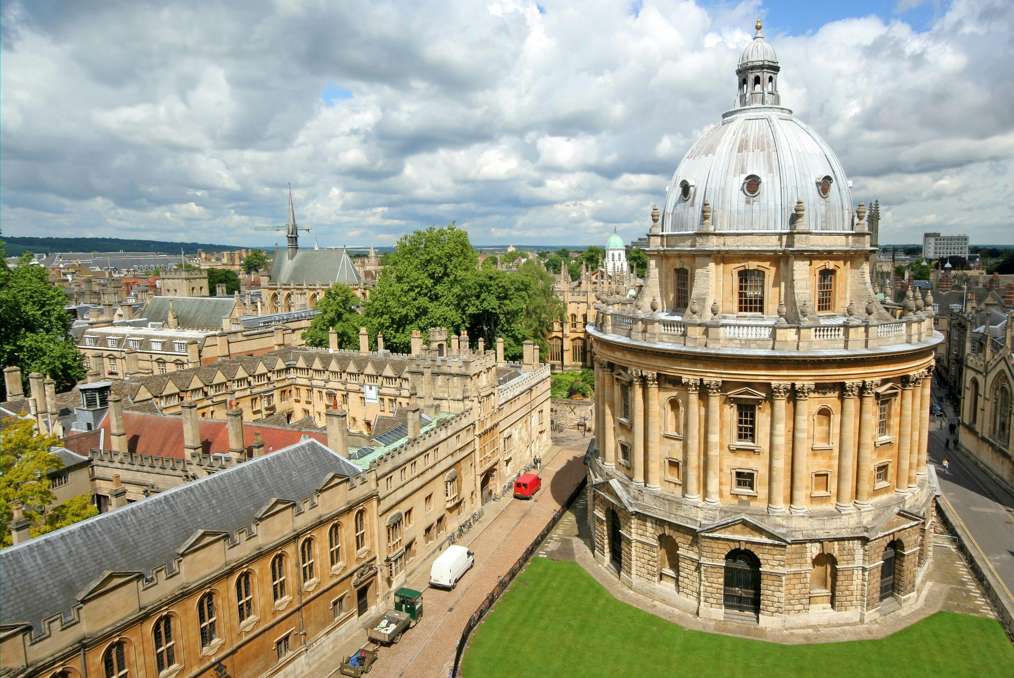 Oxford College - day trip - Golden Tours
