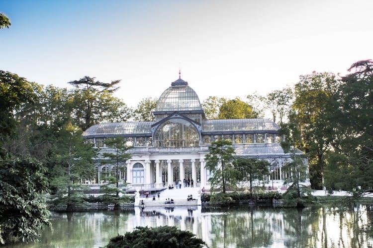 Madrid Royal Palace and the Retiro Park guided tour-2
