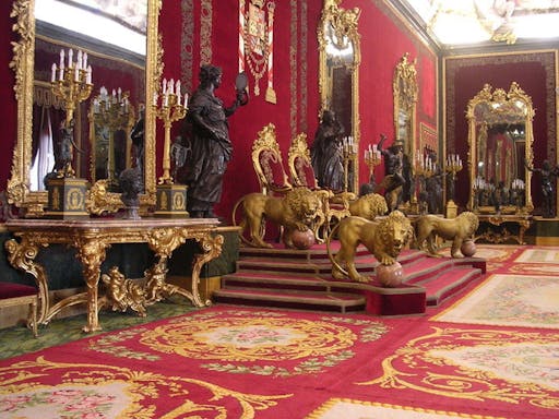 Madrid Royal Palace and the Retiro Park guided tour-4