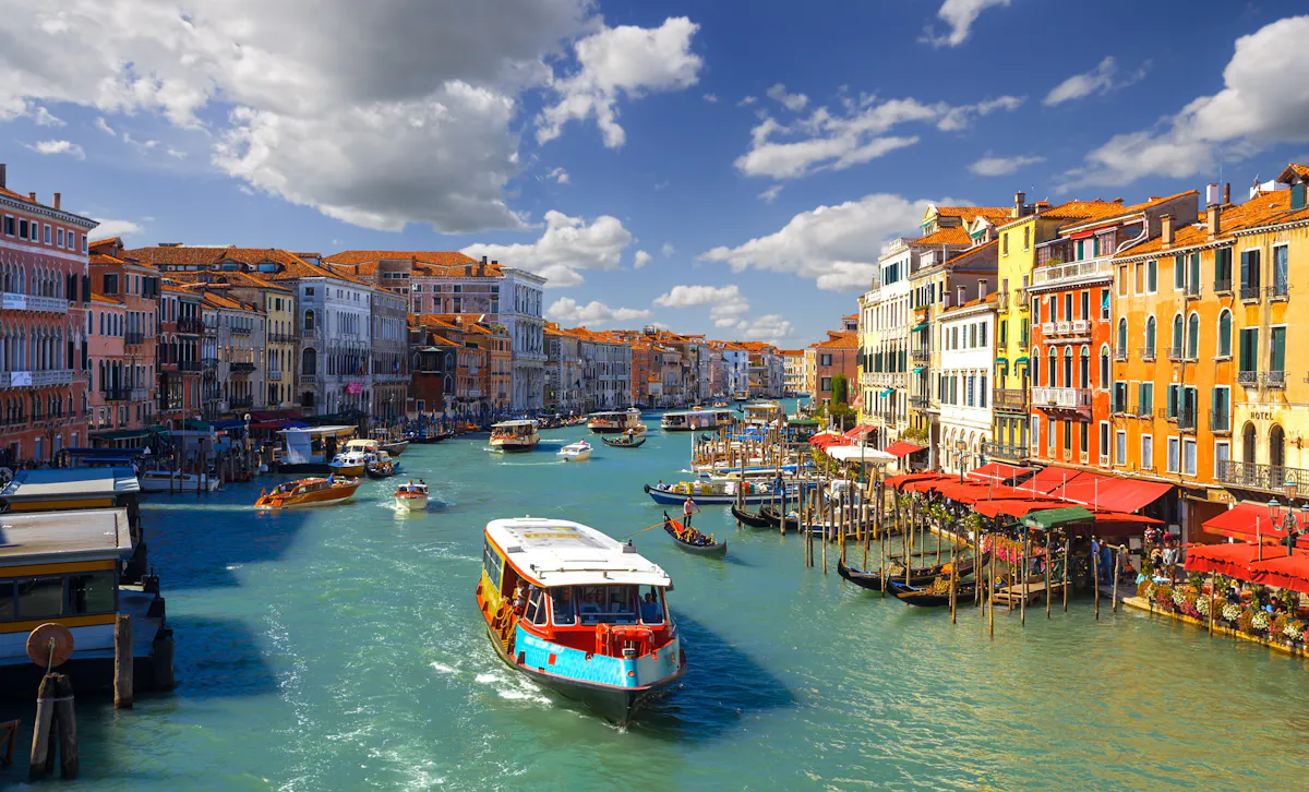 Grand Canal. Venice. Italy_Fotolia.jpg