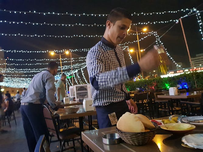 Dubai street food evening tour