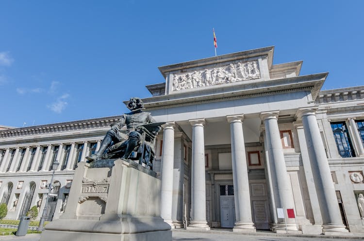 The best of Prado, Reina Sofía and Thyssen-Bornemisza museums guided tour and skip-the-line tickets