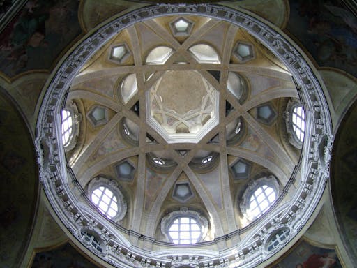 Cupola_di_San_lorenzo_a_Torino.jpg