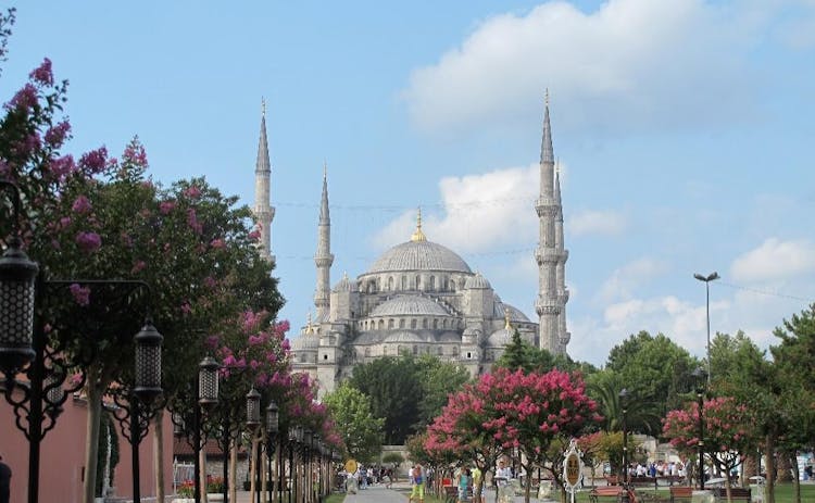 Istanbul Uncovered walking tour