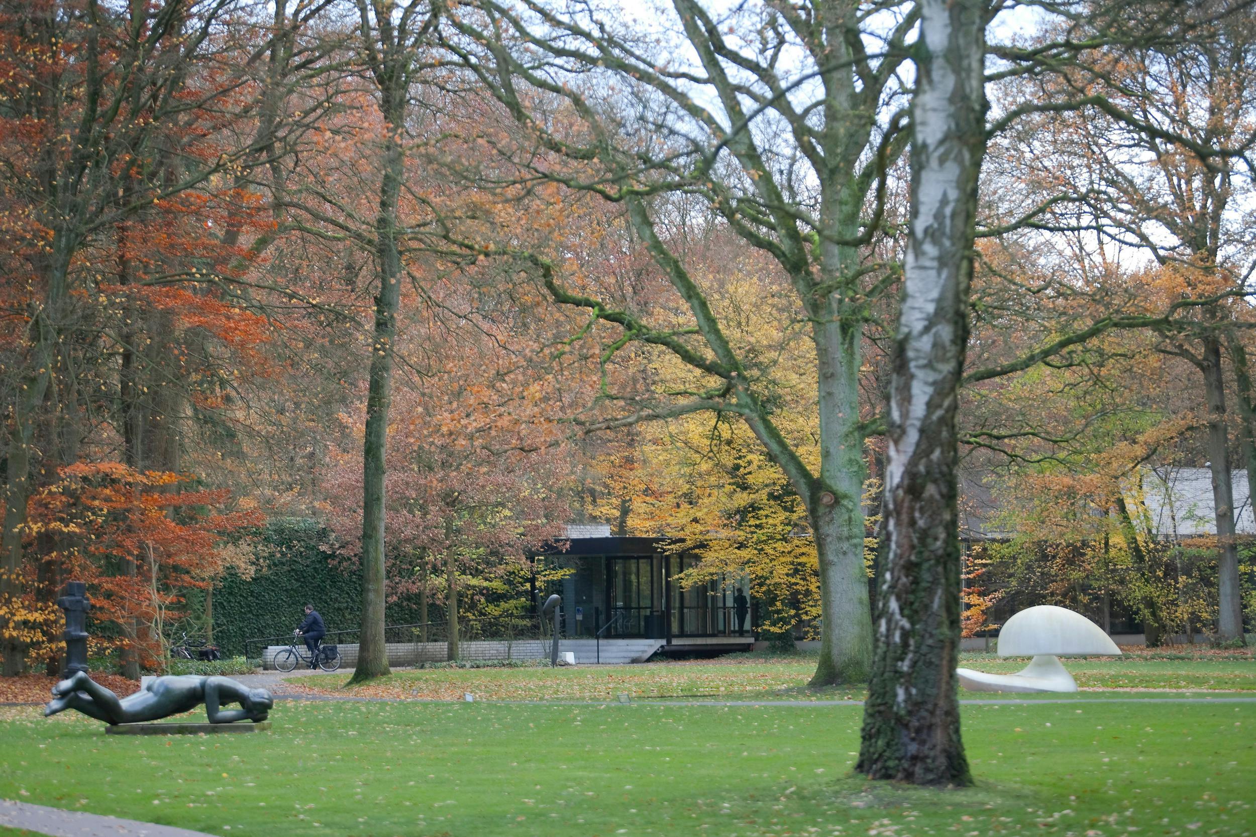 Large-Beeldentuin - sculpture garden Kröller-Müller Museum, photo_ Jannes Linders.jpg