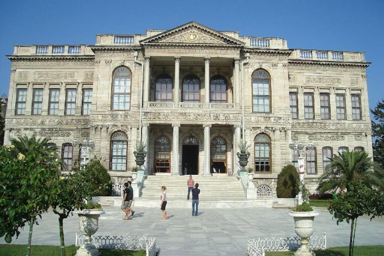 Dolmabahce Palace and Two Continents tour