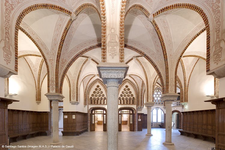 Gaudí Palace Astorga skip-the-line tickets