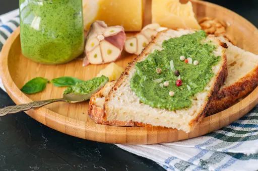 Pesto cooking class in Levanto.jpg