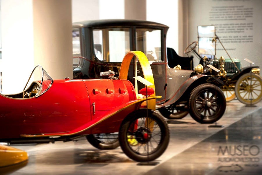 Automobile Museum of Malaga 3.jpg