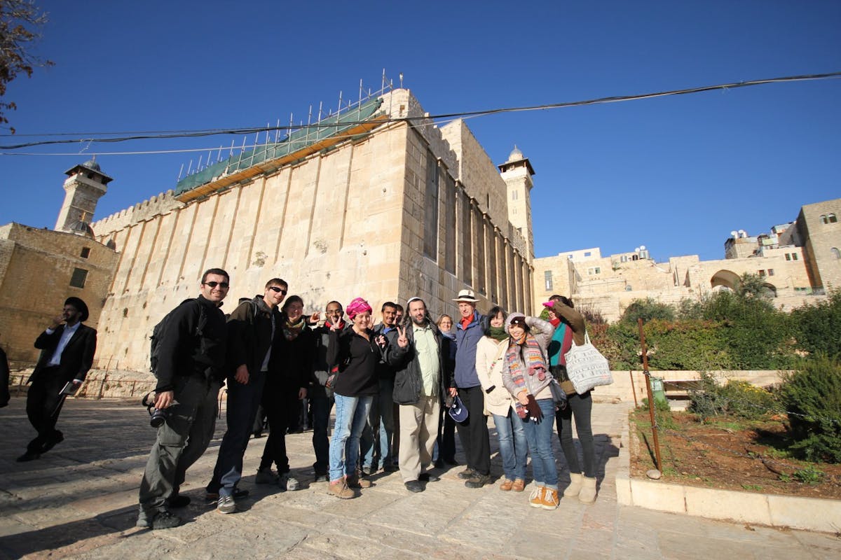 AbrahamTours_11_003.jpg