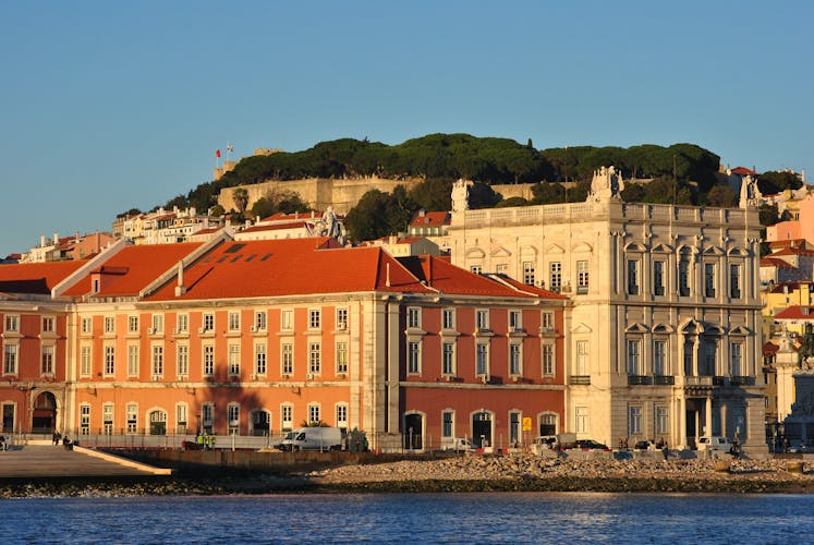 Lisbon Old Town sailing cruise