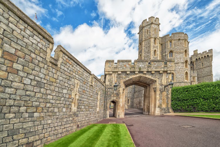 Windsor Castle tour from London with London-eye ticket