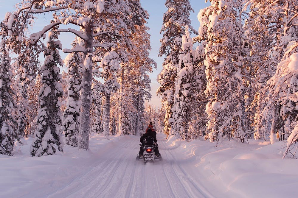 Snowmobile Experience Lapland (5).jpg