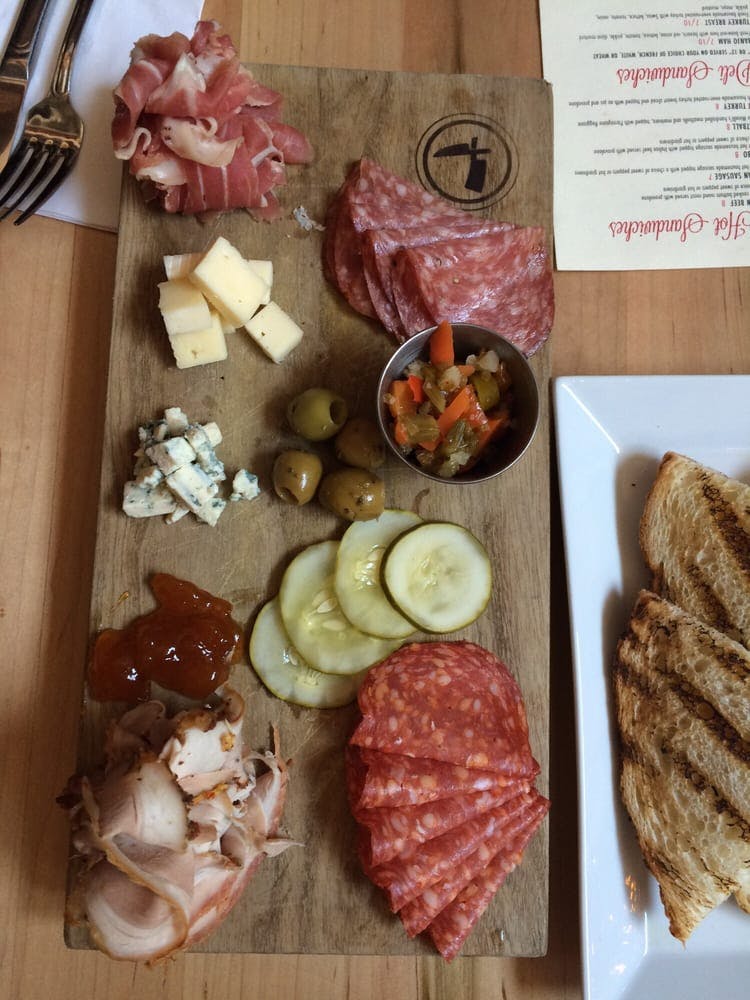 Wicker Park Food Tour w Chicago Biuro podróży TUI