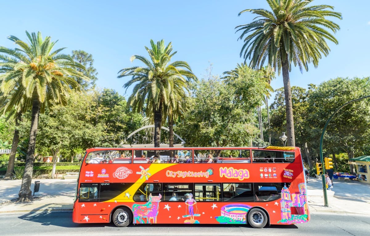 Malaga hop on hop off 4.jpg