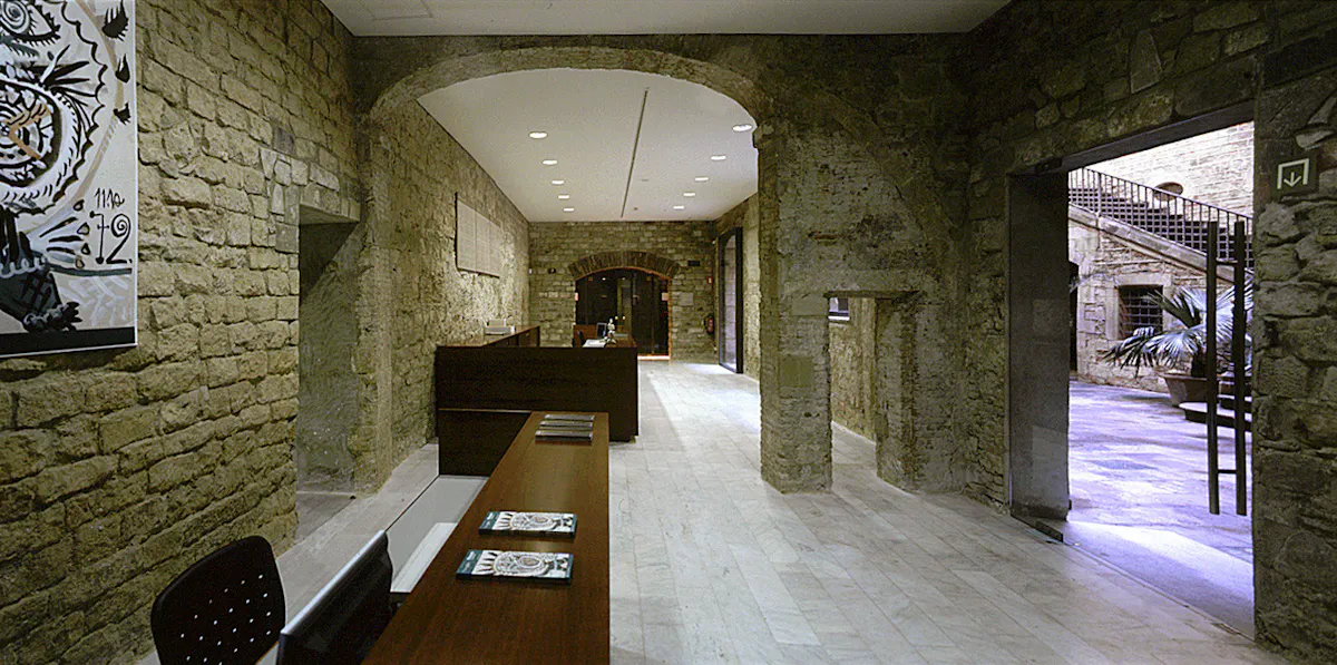 Picasso walking tour Barcelona.jpg