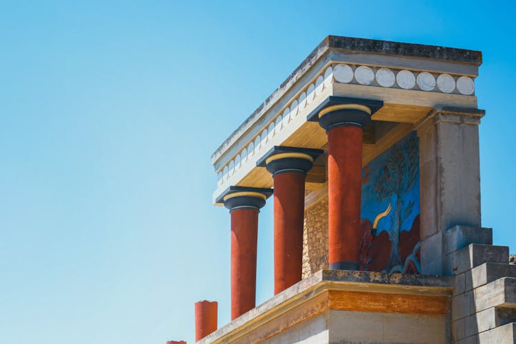 Knossos palace skip-the-line ticket with audio tour on your phone