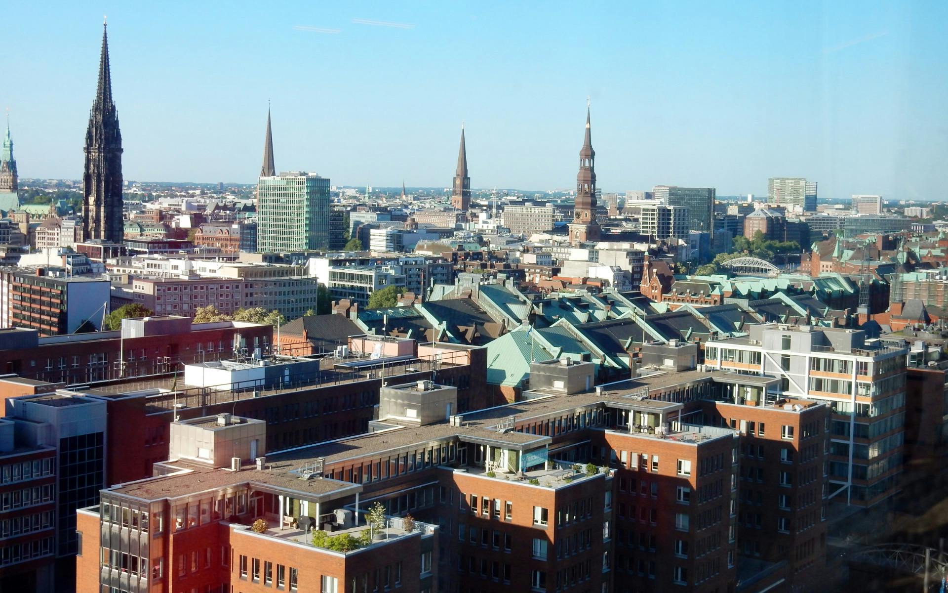 Einstündige Elbphilharmonie und Plaza Tour_Blick von der Plaza.jpg