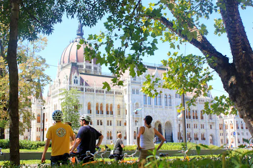 Budapest Summer Evening Bike Tour (2).jpg