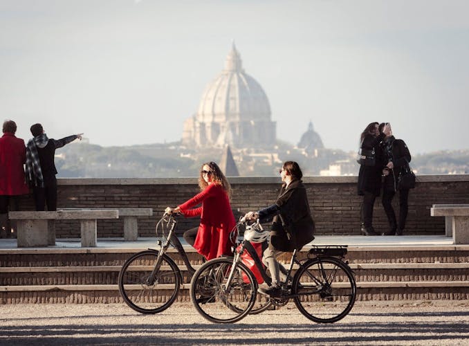 Panoramic tour of Rome with e-bike