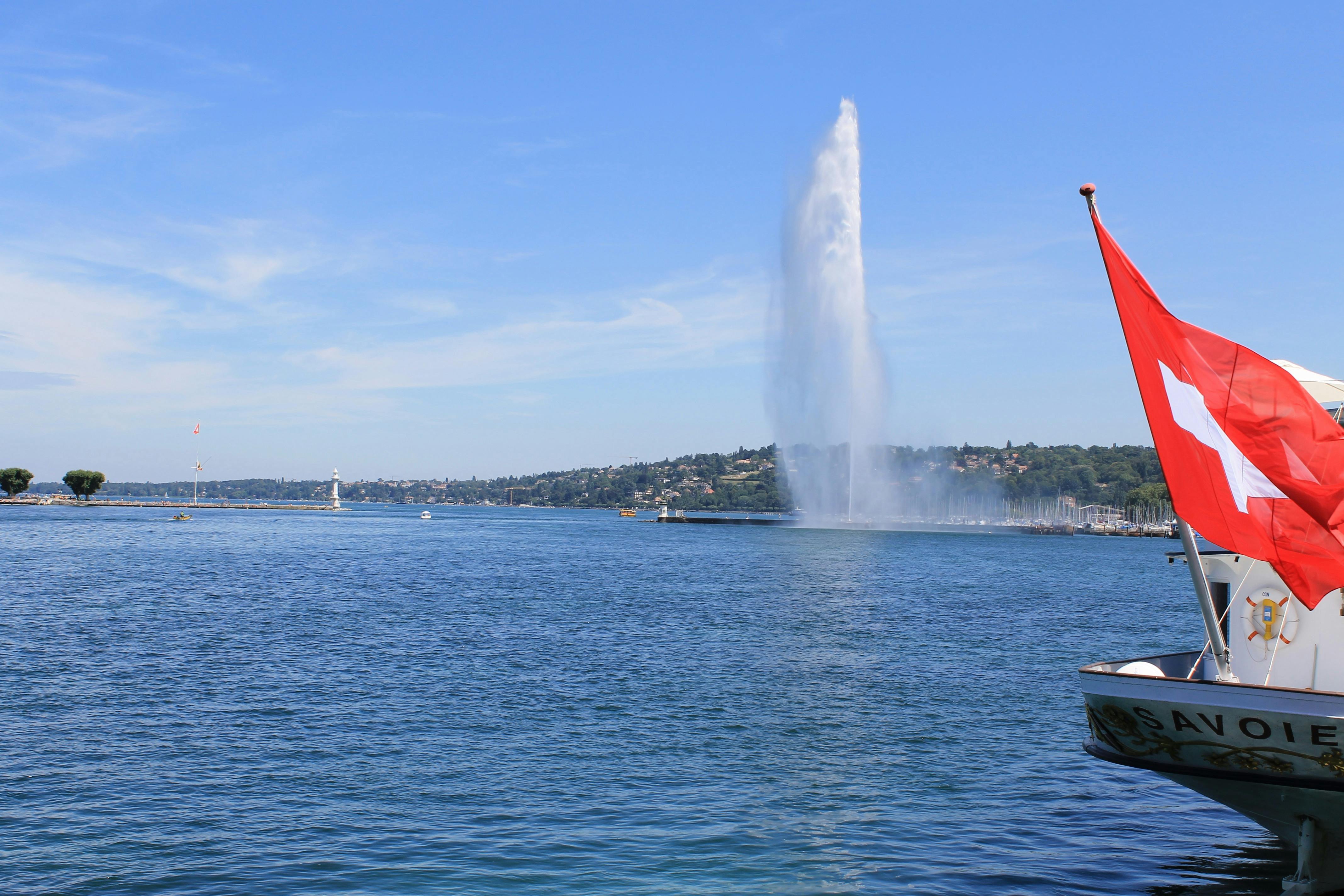 Lake Geneva_Boat cruise Geneva.jpg