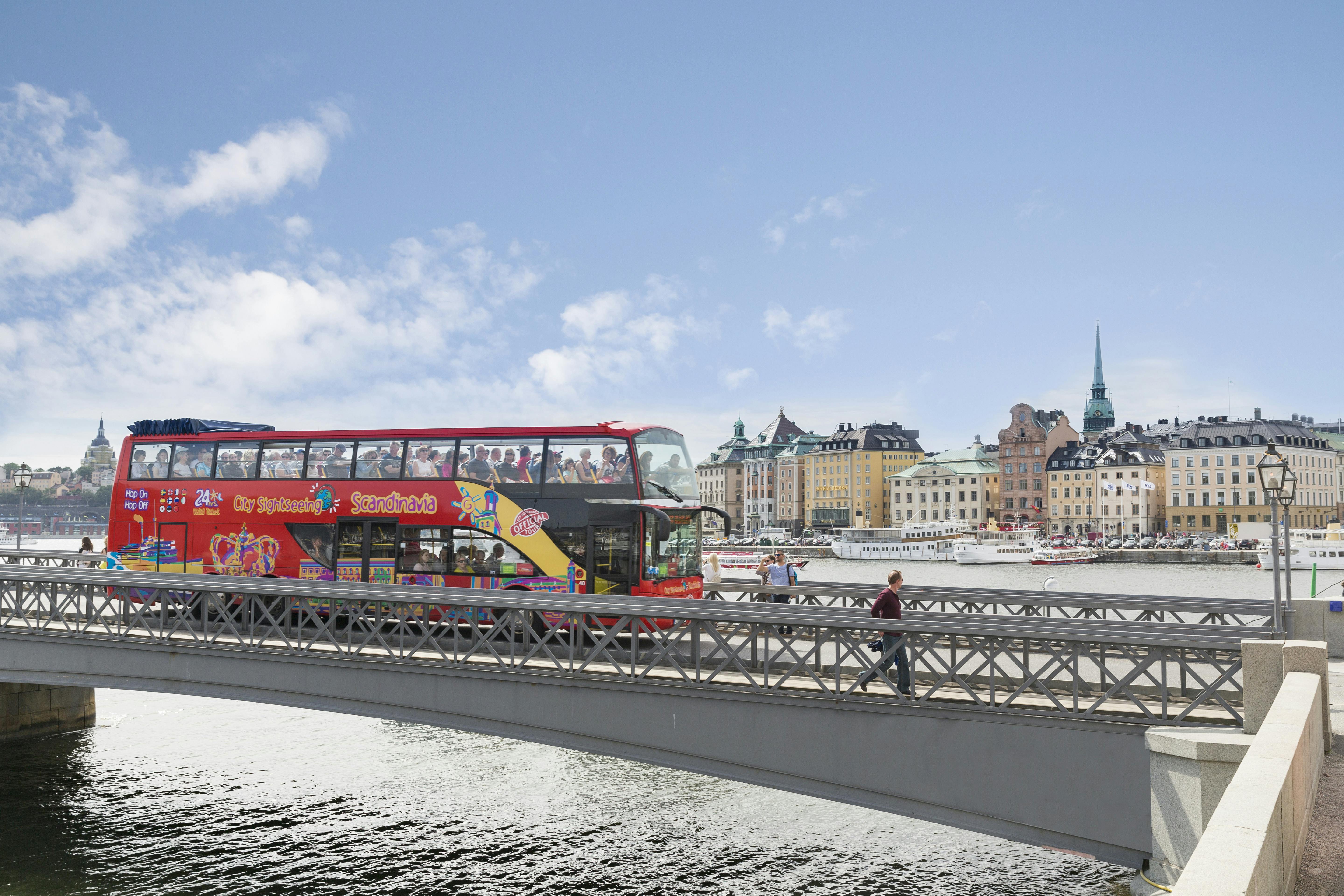 Stockholm-Bus-01.jpg