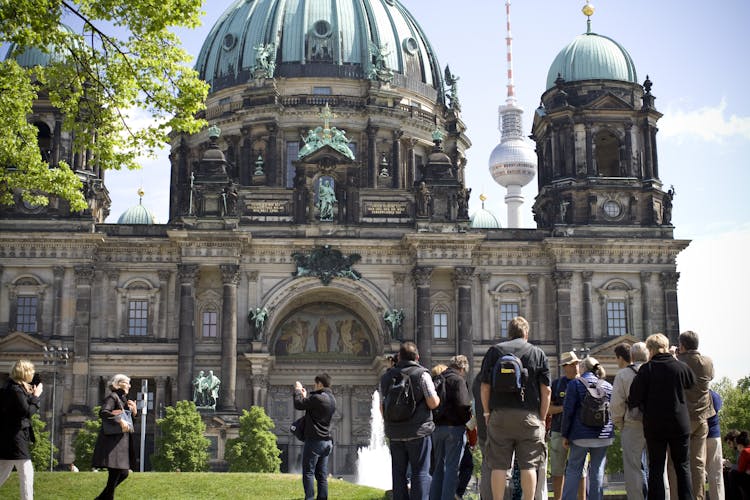 Berlin highlights 3-hour guided walking tour