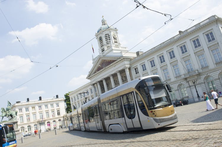 Brussels City Card for 24h, 48h or 72h with public transportation or Atomium entrance tickets
