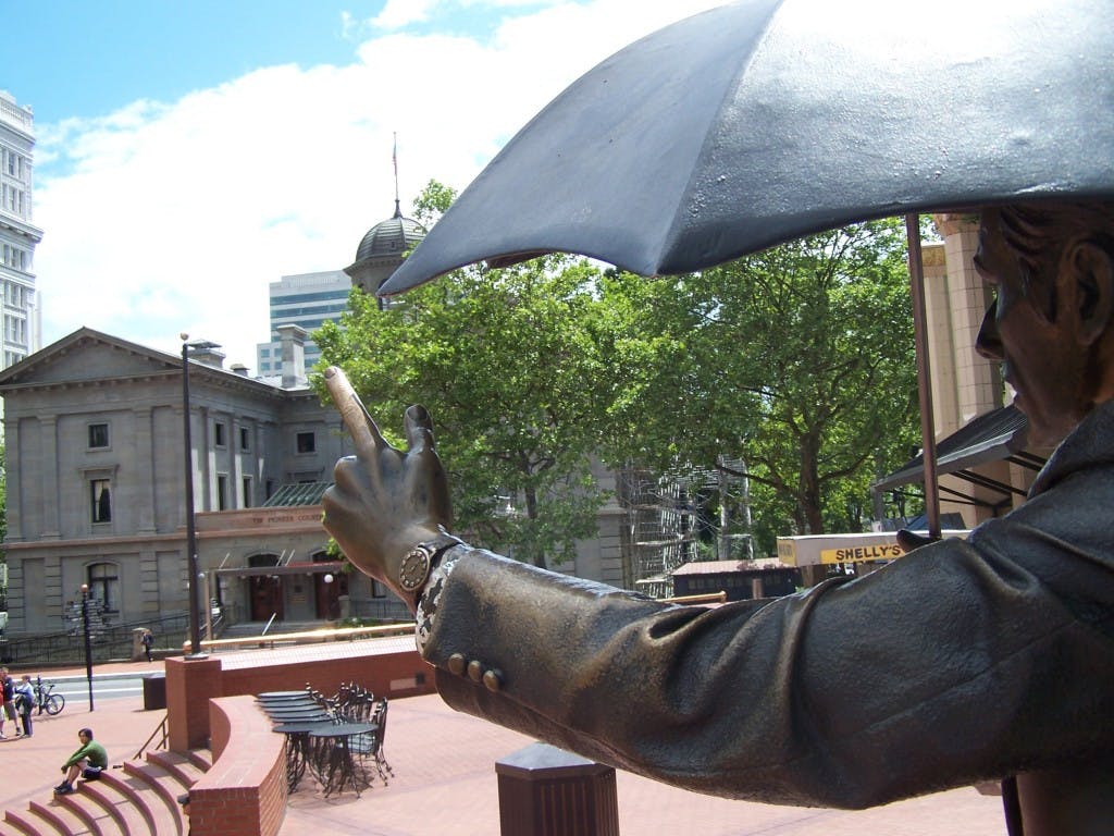 Man_with_Umbrella_Pioneer_Courthouse_Square-1024x768.jpg