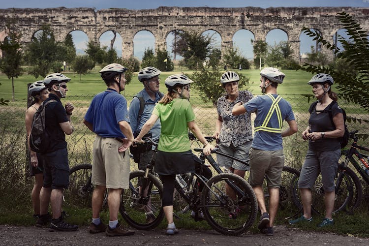 Ancient Appian Way and Park of the Aqueducts e-bike tour