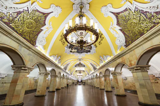 Dreamstime © - Moscou - Métro - Komsomolskaya (3).jpg