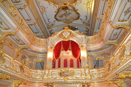 Dreamstime © - Saint-Pétersbourg - Palais Youssoupov (4).jpg