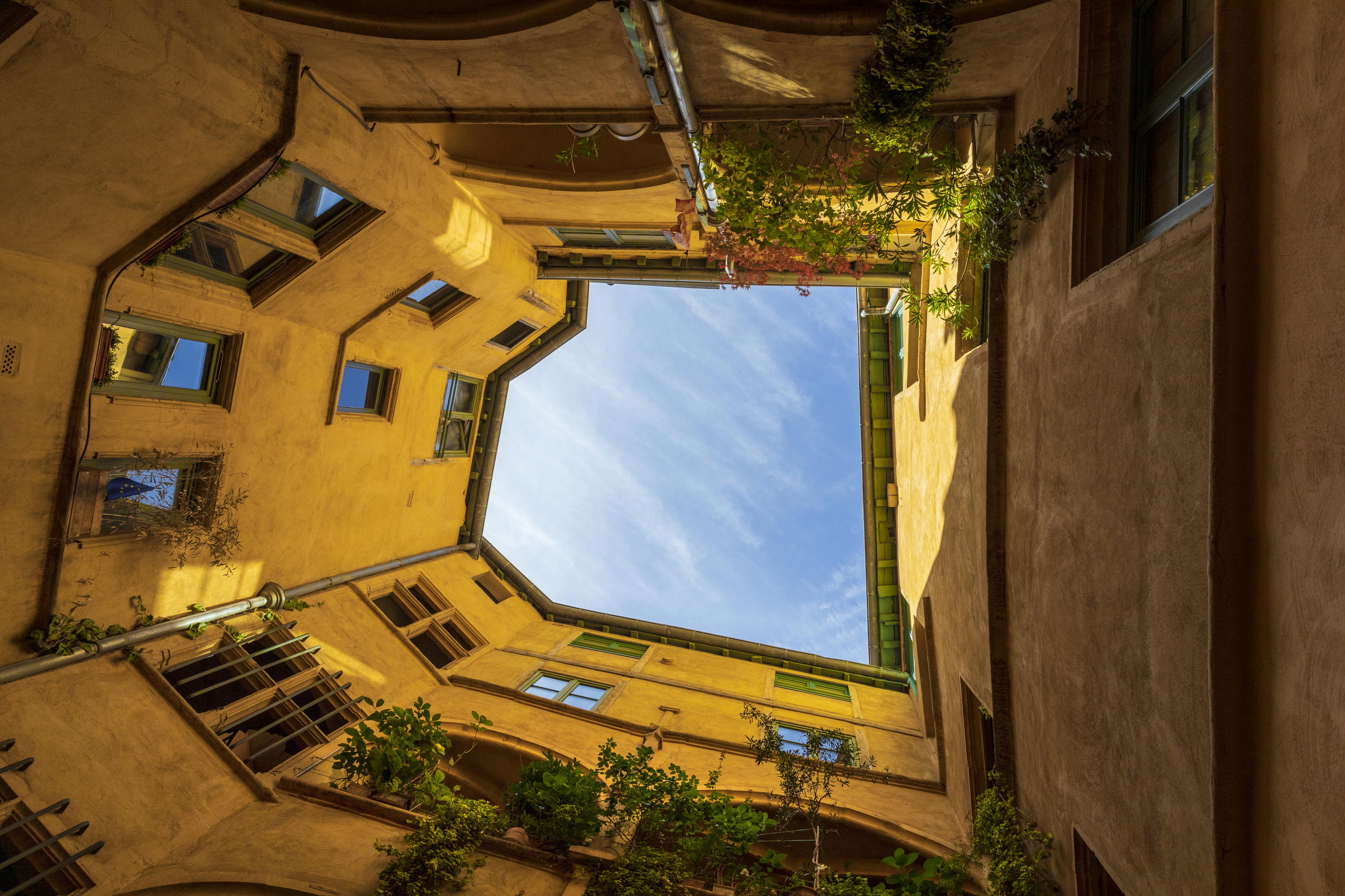 AdobeStock_284625993.jpeg