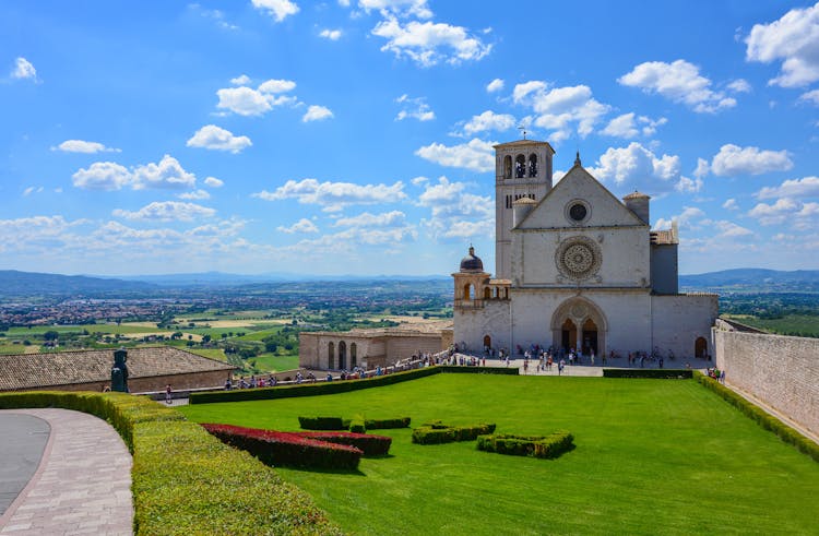 Day tour of Assisi from Rome