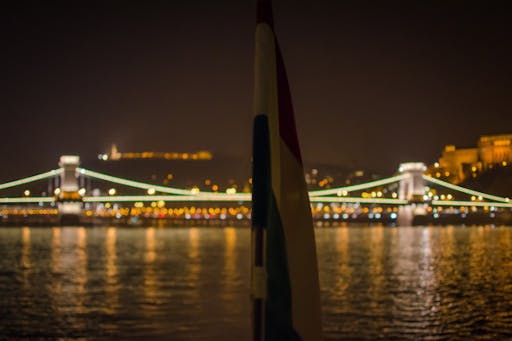 budapest-70-min.-valentines-day-romantic-cruise-33309.jpg