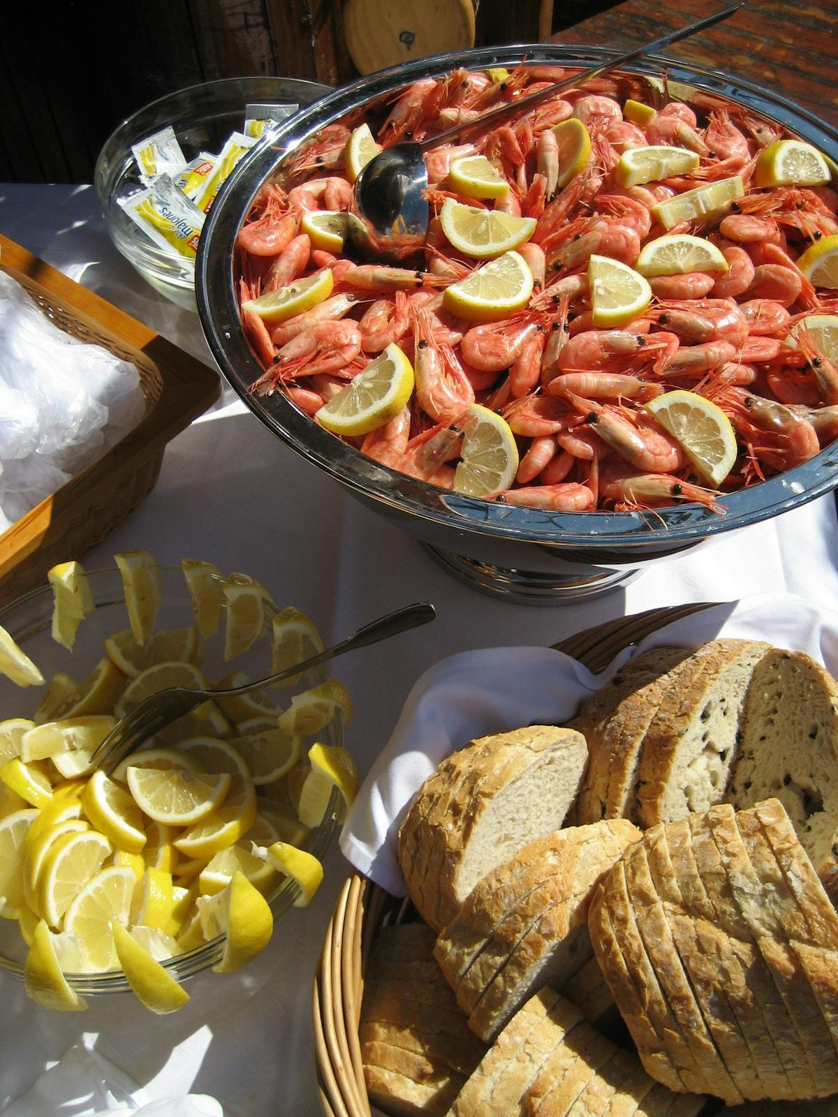 Fjord evening cruise with shrimp buffet 7.jpg