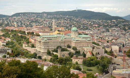 ideal 4 hour tour budapest with danube cruise 03.jpeg