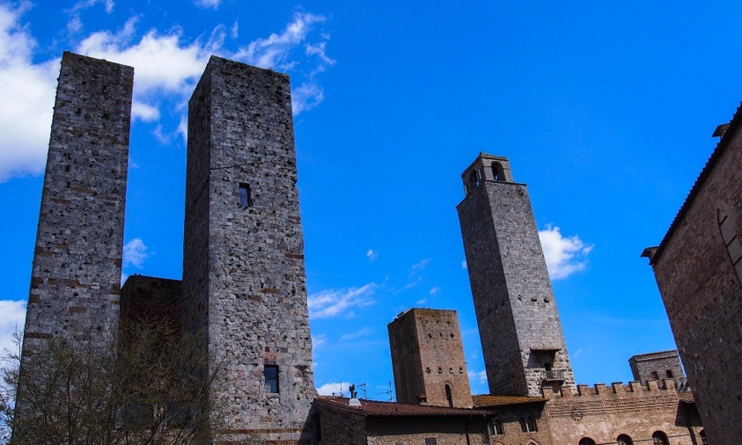 pisa-siena-san-gimignano-and-chianti-guided-tour-with-lunch-and-wine-tasting_header-20333.jpeg