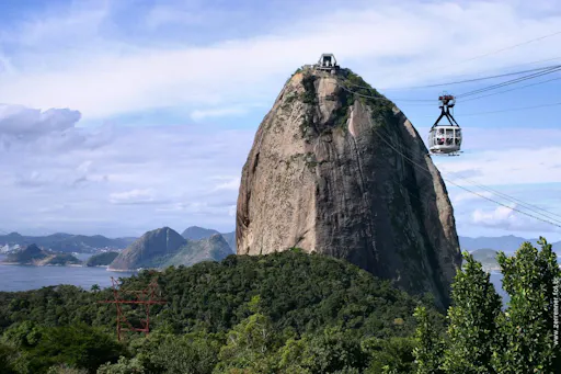 Corcovado Rio de Janeiro Brazil.jpg