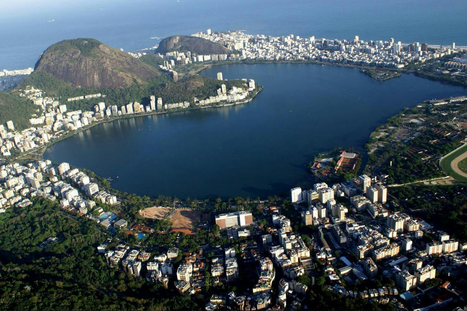 Rio de Janeiro helicopter flight 2.jpg