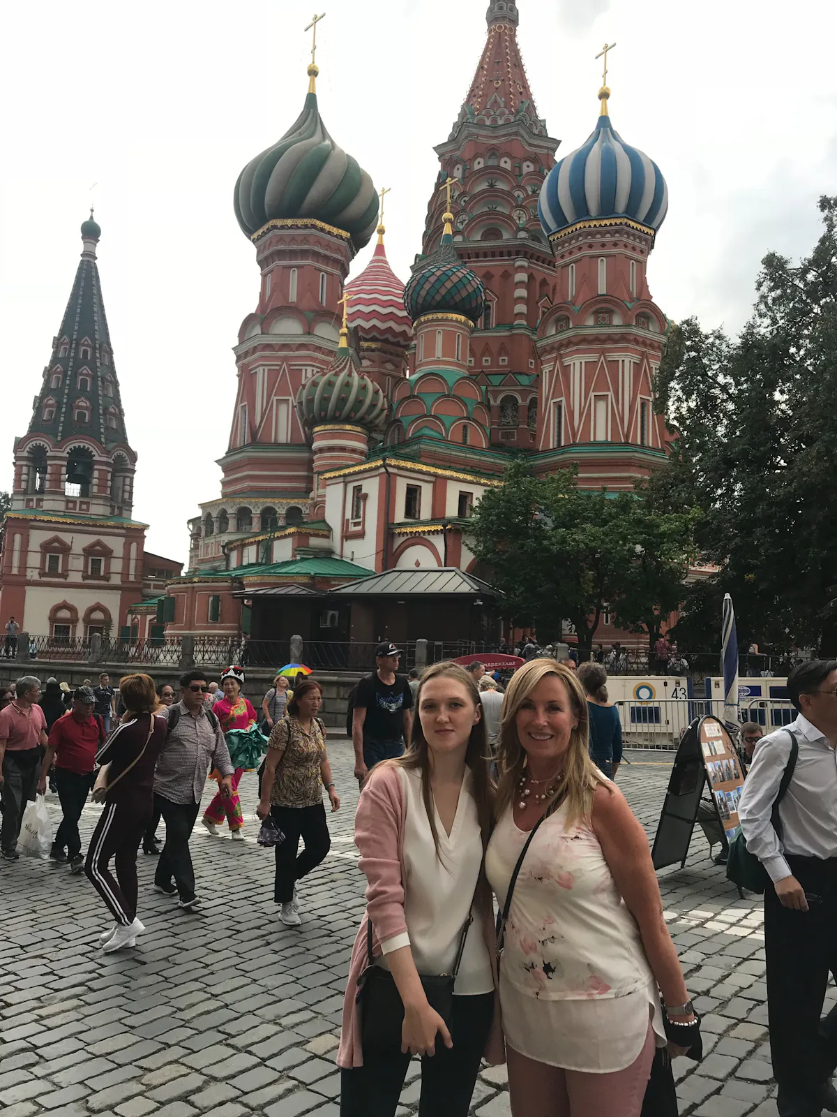 St.Basil Tour 00.JPG