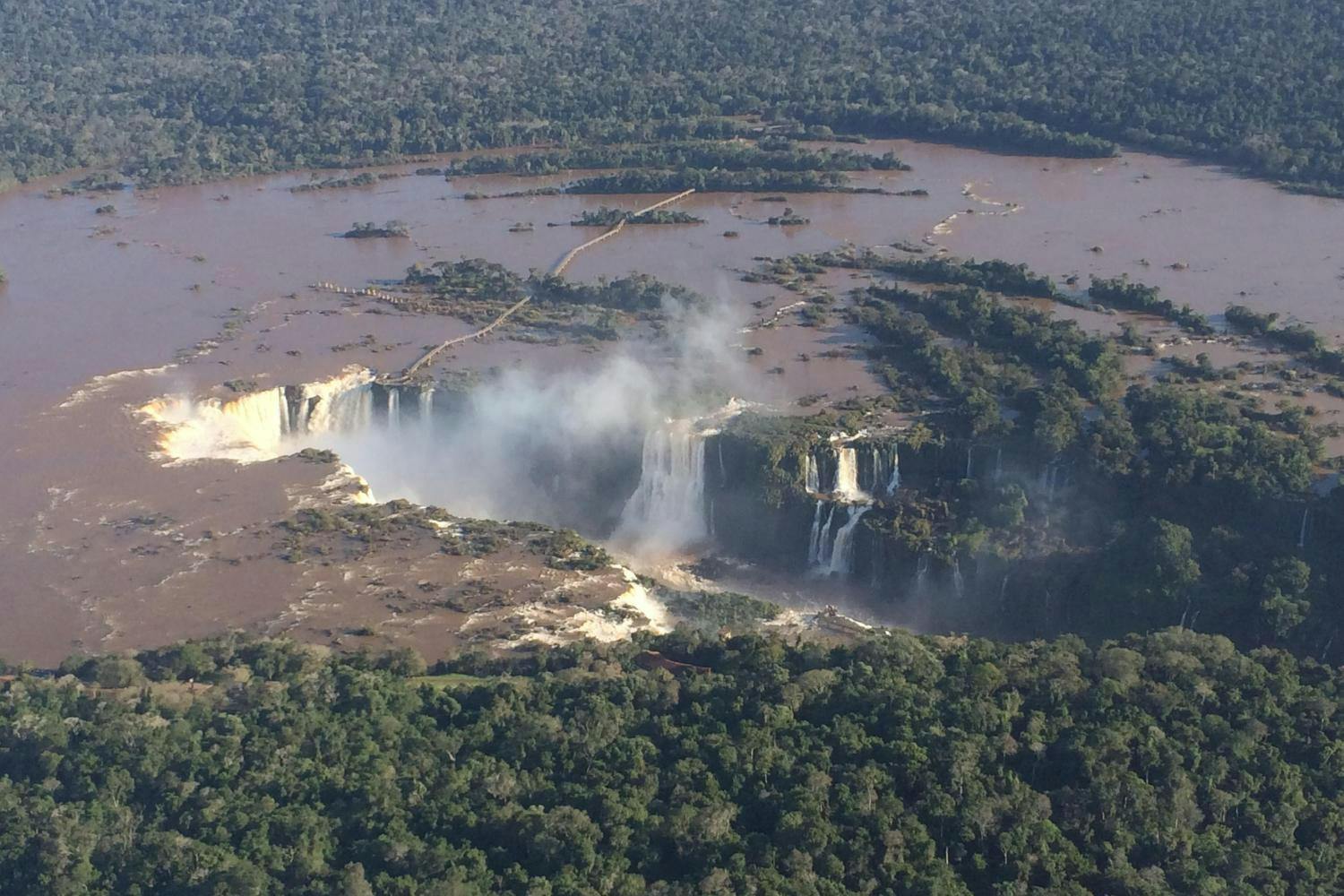 Iguassu waterfall helicopter flight 4.jpg