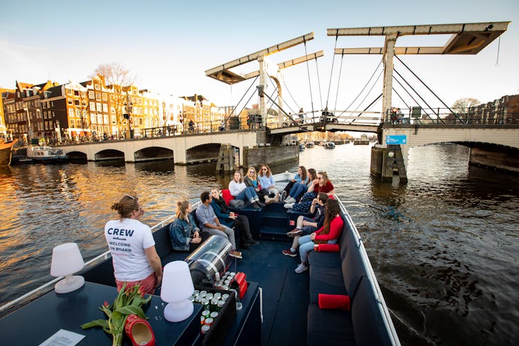 Bike tour with canal cruise in Amsterdam