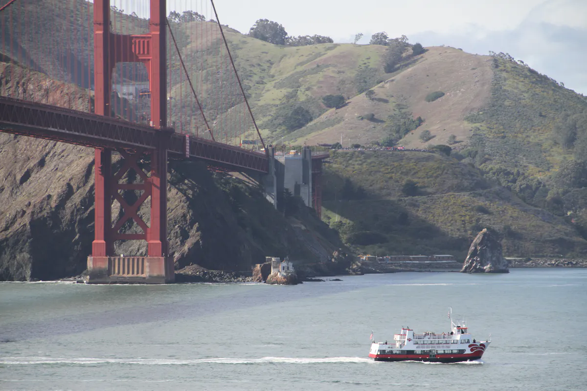 Golden Gate Bay Cruise 2.JPG