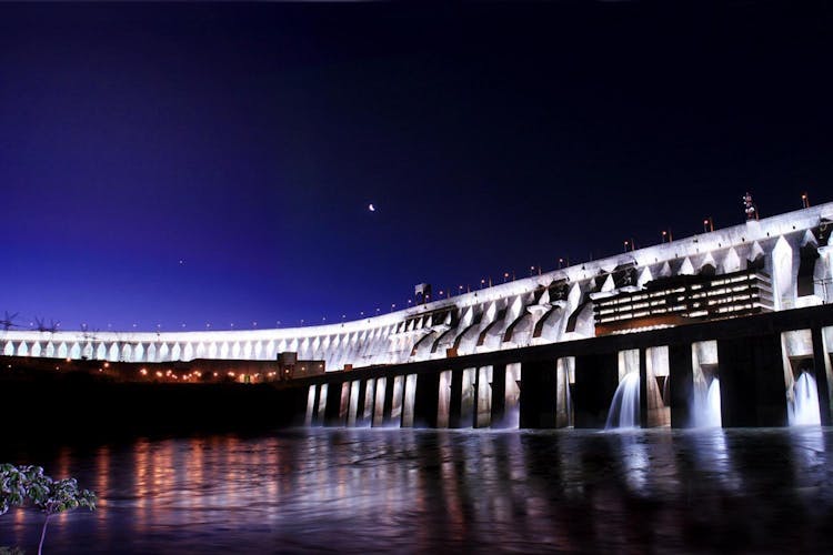 Itaipu dam lights evening guided tour