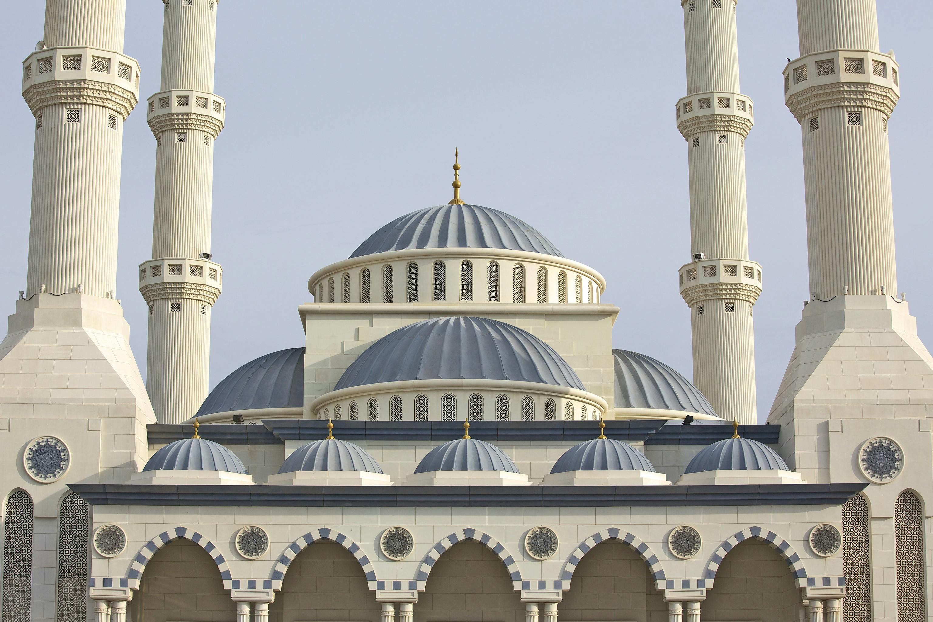 al-farooq-omar-ibn-al-khattab-mosque-in-dubai-united-arab-emirates-4 LR.jpg