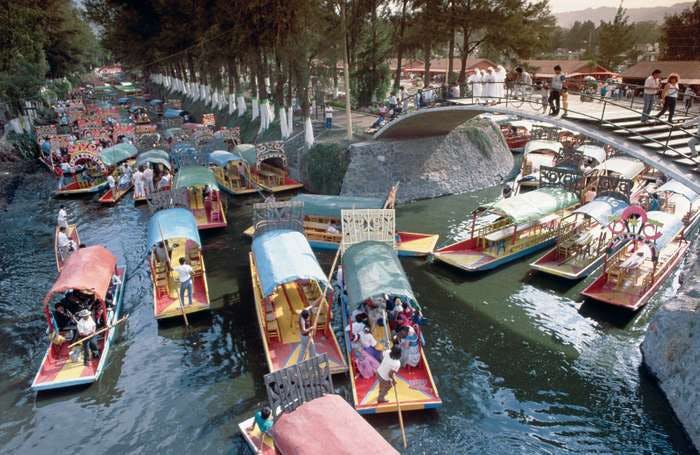 XOCHIMILCO.jpg