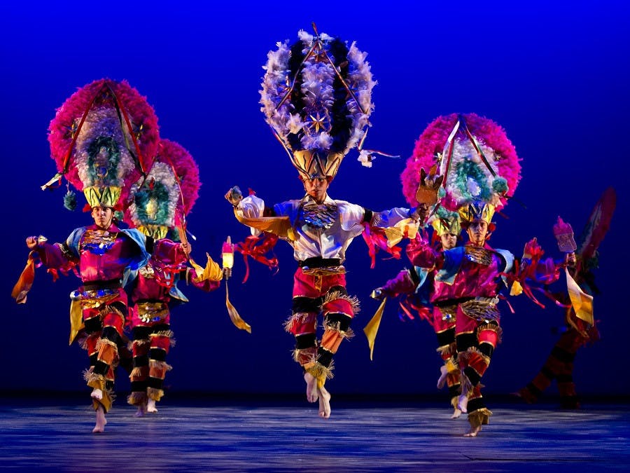 Folkloric ballet Mexico 5.jpg